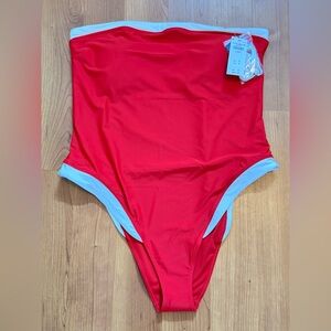 Abercrombie & Fitch Marina
One Piece Swimsuit Vivid Red 
Size XL